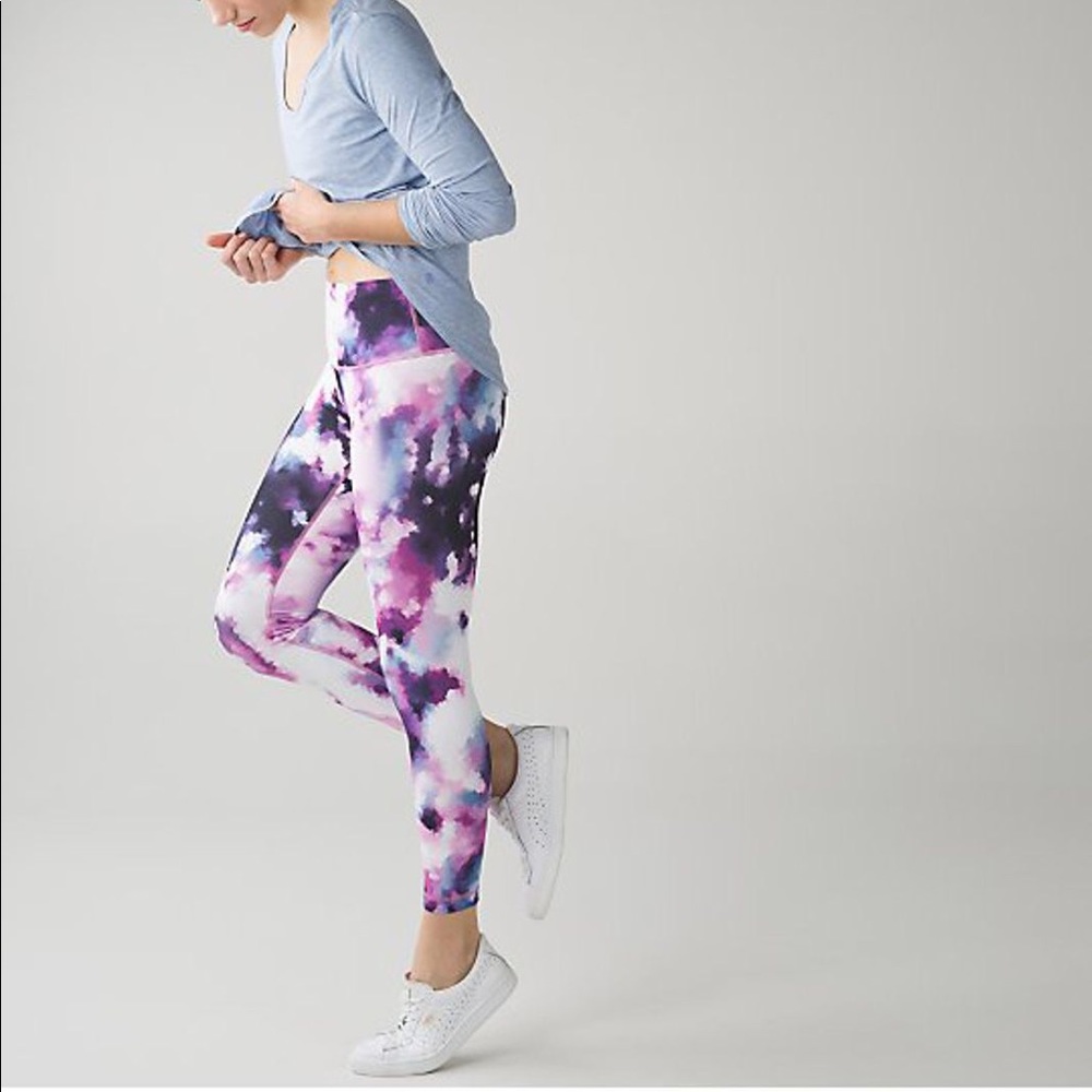 NWOT sz 2 Lululemon High Times leggings